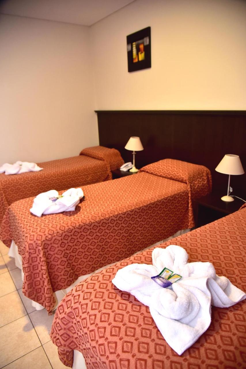 Hotel Confianza Кориентес Екстериор снимка